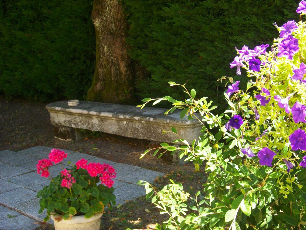 مبيت وإفطار Saint-André-de-Cubzac Domaine De Monein المظهر الخارجي الصورة